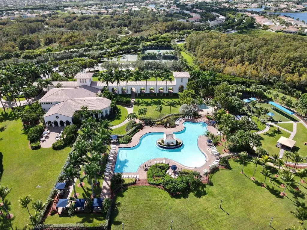 9137 Delemar Court Wellington FL 33414