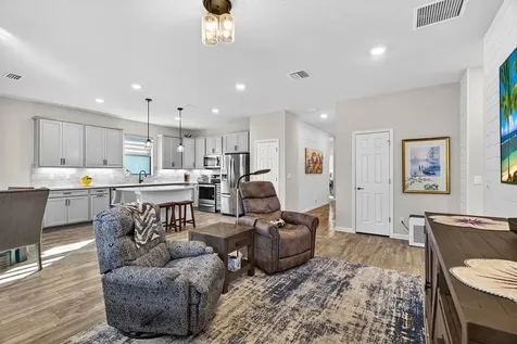 5181 Jasper Square Vero Beach FL 32967