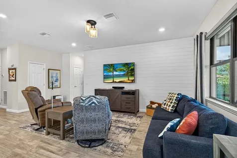 5181 Jasper Square Vero Beach FL 32967