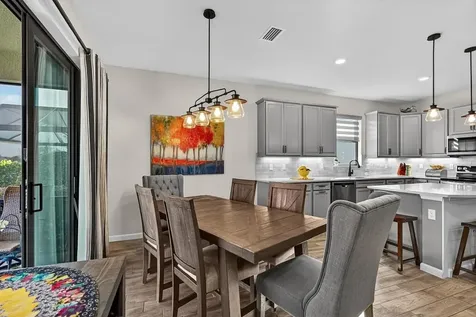 5181 Jasper Square Vero Beach FL 32967