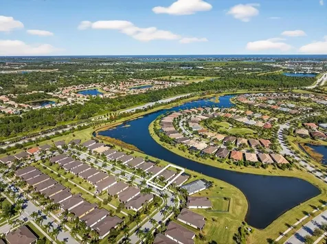 5181 Jasper Square Vero Beach FL 32967