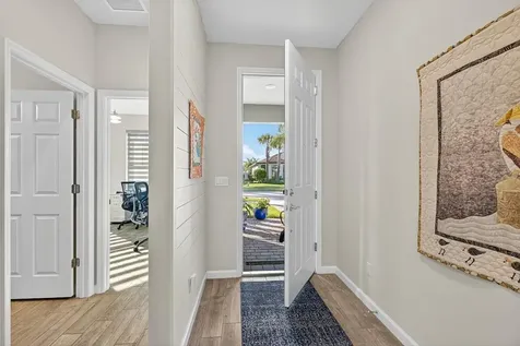 5181 Jasper Square Vero Beach FL 32967