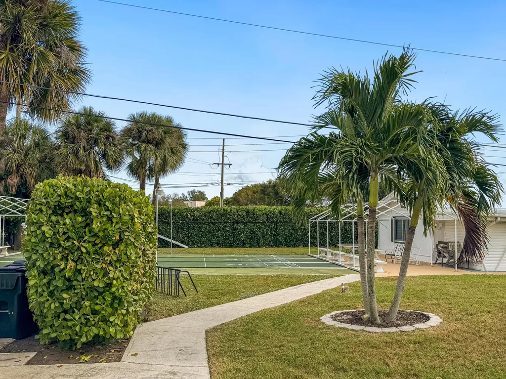 14553 Elmhurst Drive Delray Beach FL 33445