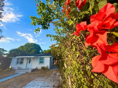 1093 Highview Road Lantana FL 33462