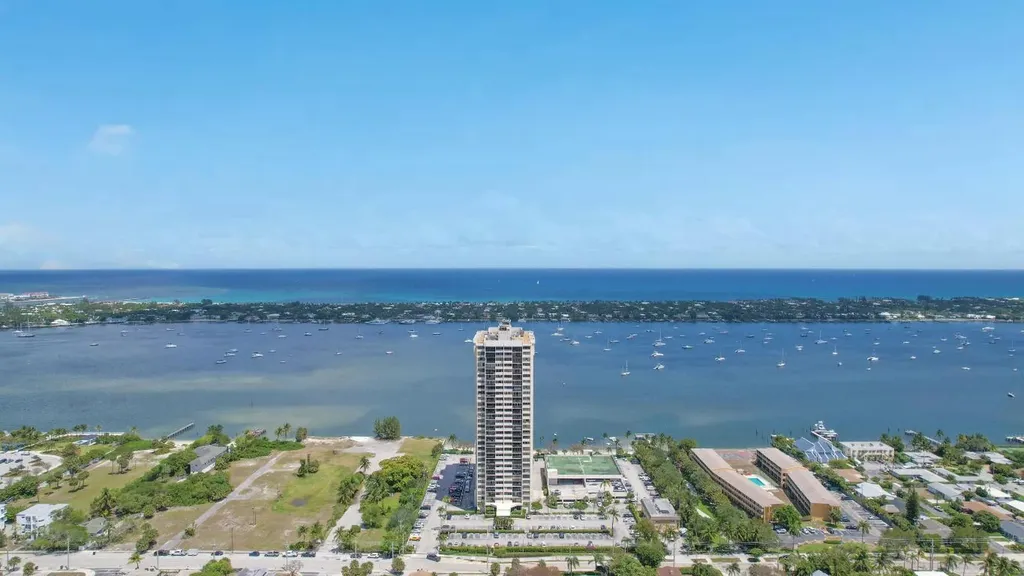 5600 N Flagler Drive West Palm Beach FL 33407