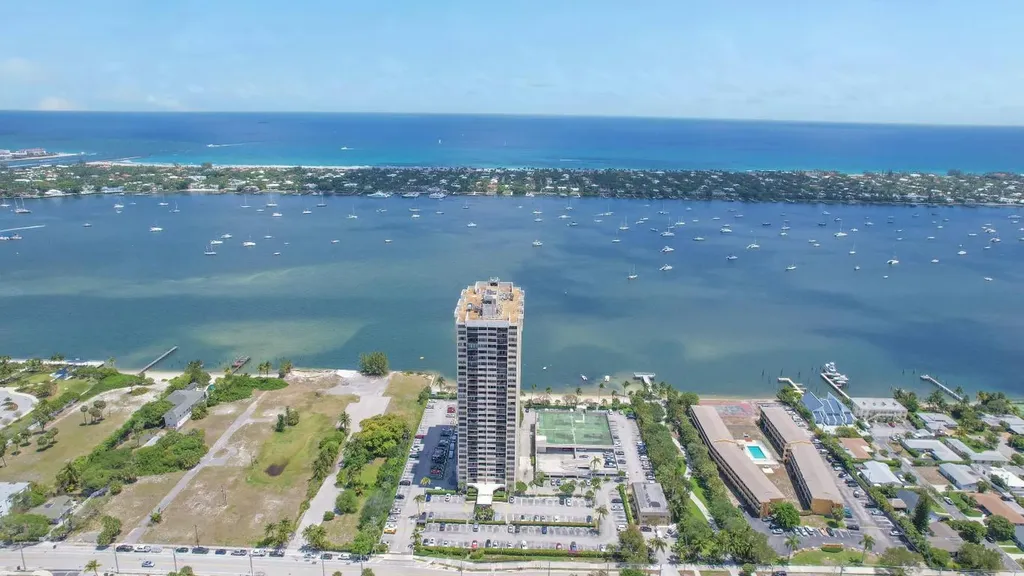 5600 N Flagler Drive West Palm Beach FL 33407