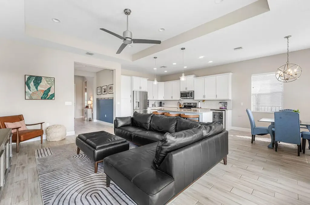 15980 Whippoorwill Circle Westlake FL 33470
