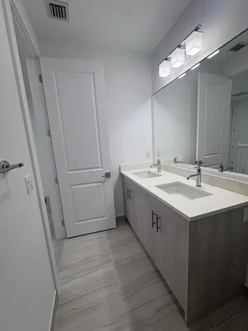 112 Royal Palm Circle Tequesta FL 33469