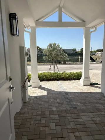 112 Royal Palm Circle Tequesta FL 33469