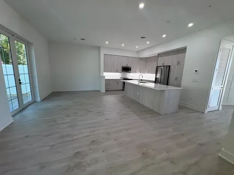 112 Royal Palm Circle Tequesta FL 33469