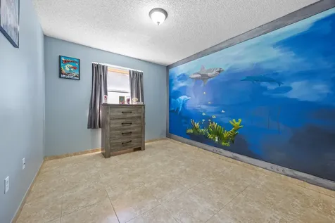 940 SW 96th Avenue Pembroke Pines FL 33025