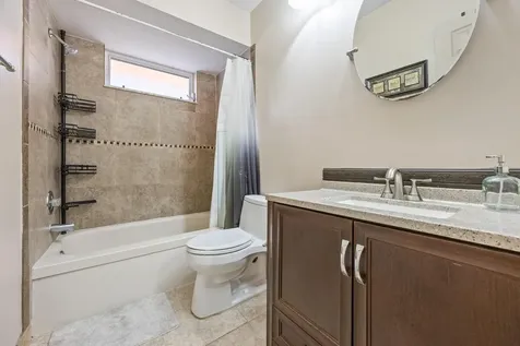 940 SW 96th Avenue Pembroke Pines FL 33025