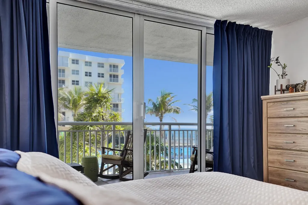 3546 S Ocean Boulevard South Palm Beach FL 33480