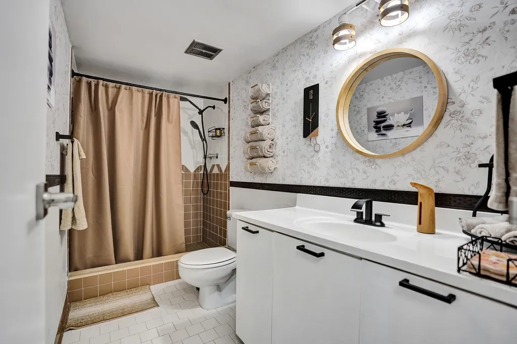 3546 S Ocean Boulevard South Palm Beach FL 33480