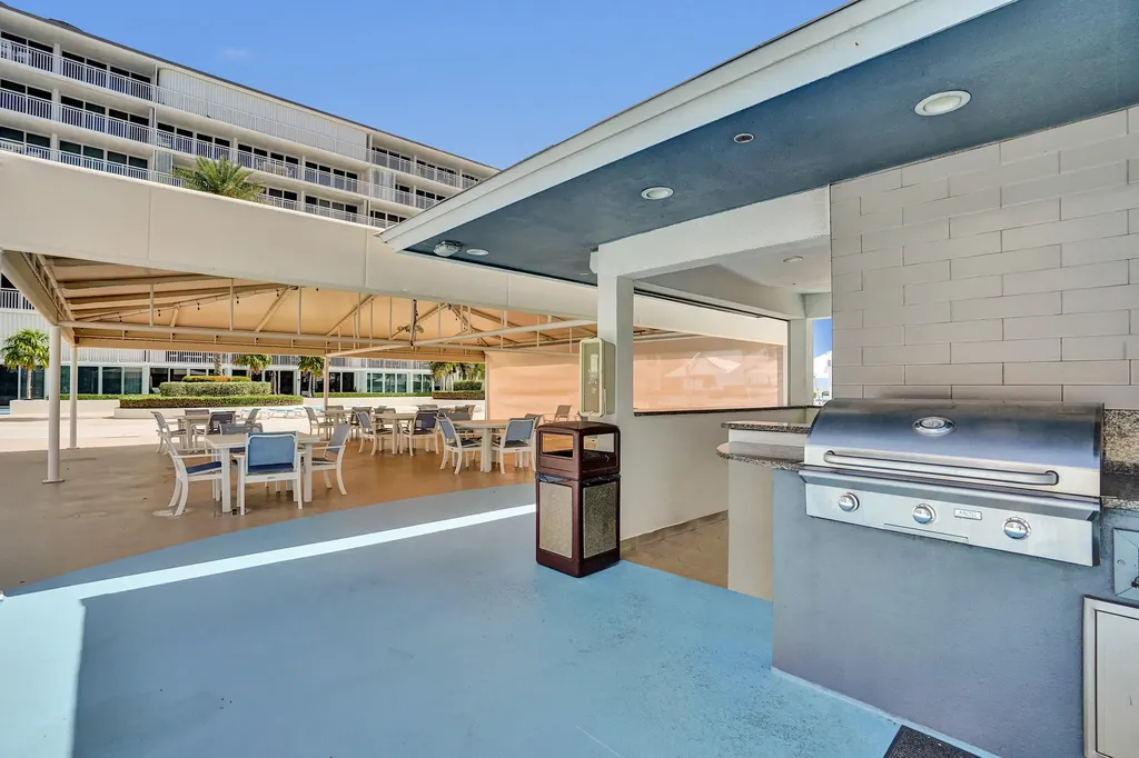 3546 S Ocean Boulevard South Palm Beach FL 33480