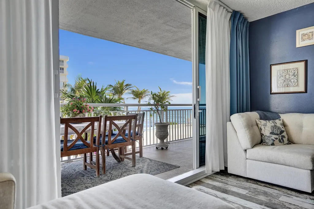 3546 S Ocean Boulevard South Palm Beach FL 33480