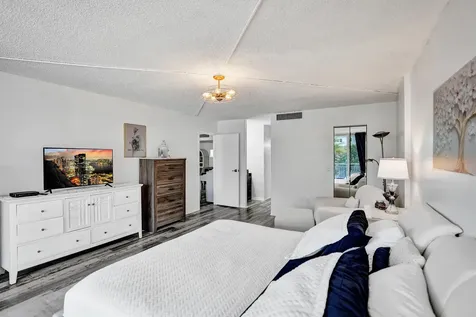 3546 S Ocean Boulevard South Palm Beach FL 33480