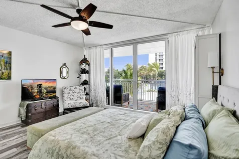 3546 S Ocean Boulevard South Palm Beach FL 33480