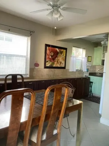 445 Saxony Way Delray Beach FL 33446