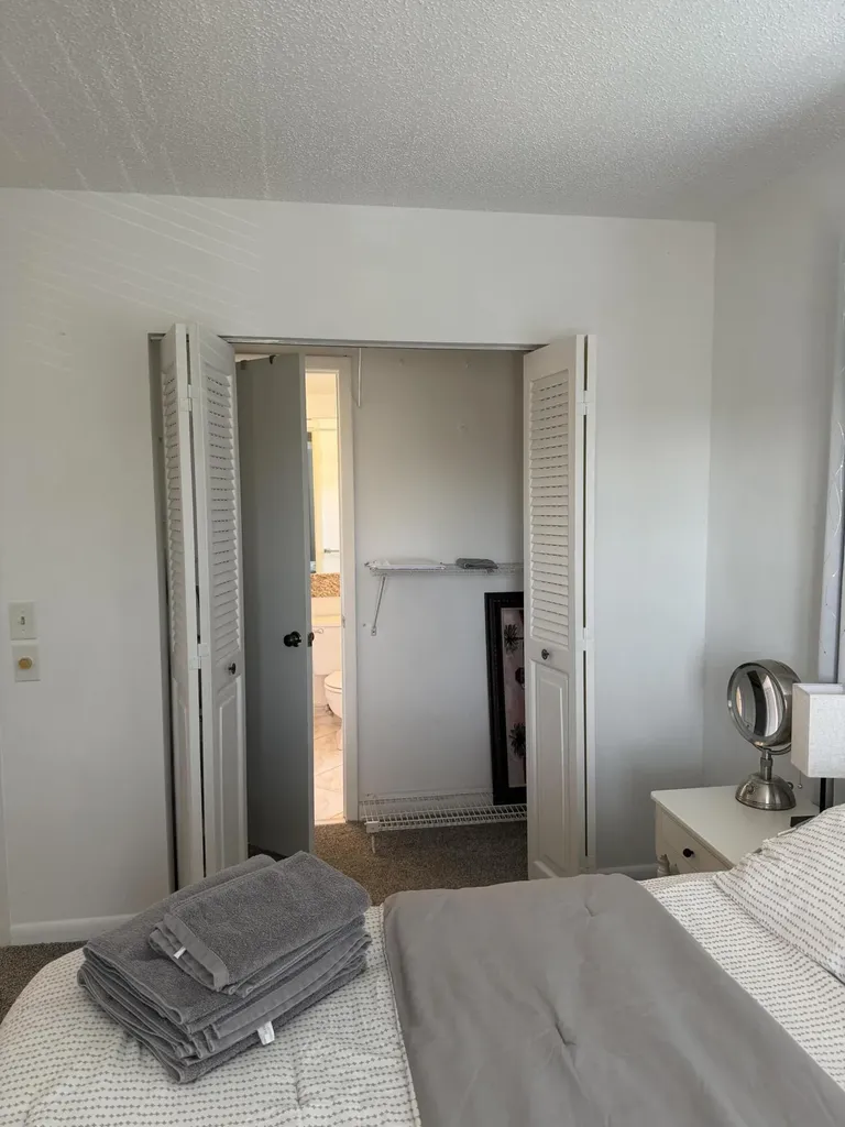 332 Mansfield H Boca Raton FL 33434
