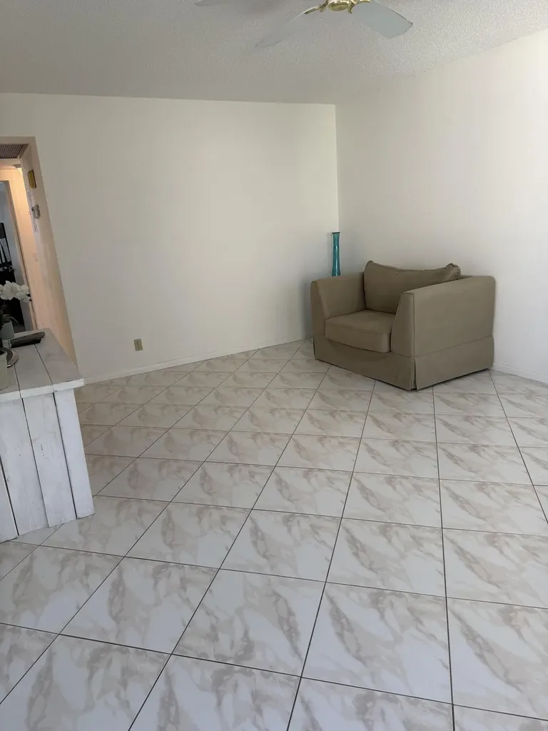 332 Mansfield H Boca Raton FL 33434