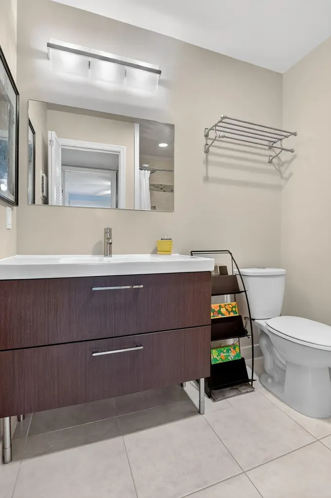 74 Burgundy B Delray Beach FL 33484