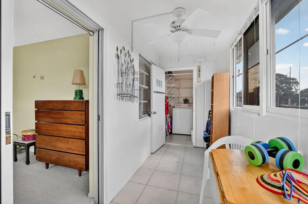 74 Burgundy B Delray Beach FL 33484