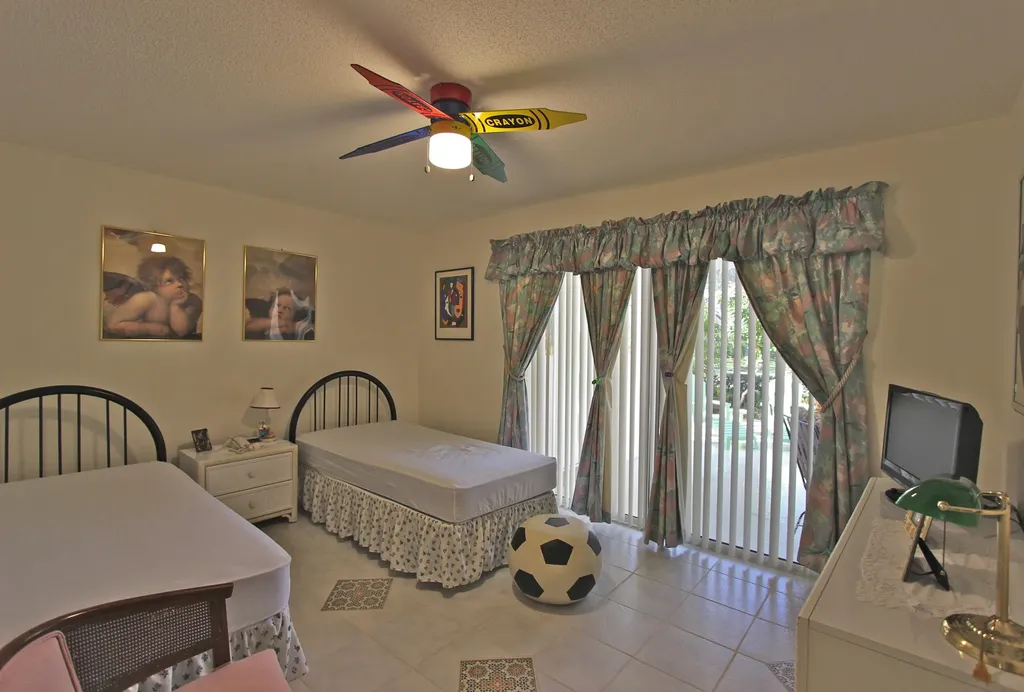 10201 Chapman Oak Court Palm Beach Gardens FL 33410