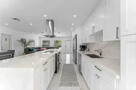 1713 NE NE 7th Terrace NE Fort Lauderdale FL 33305