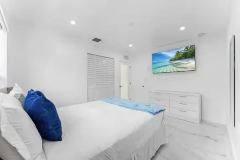 1713 NE NE 7th Terrace NE Fort Lauderdale FL 33305