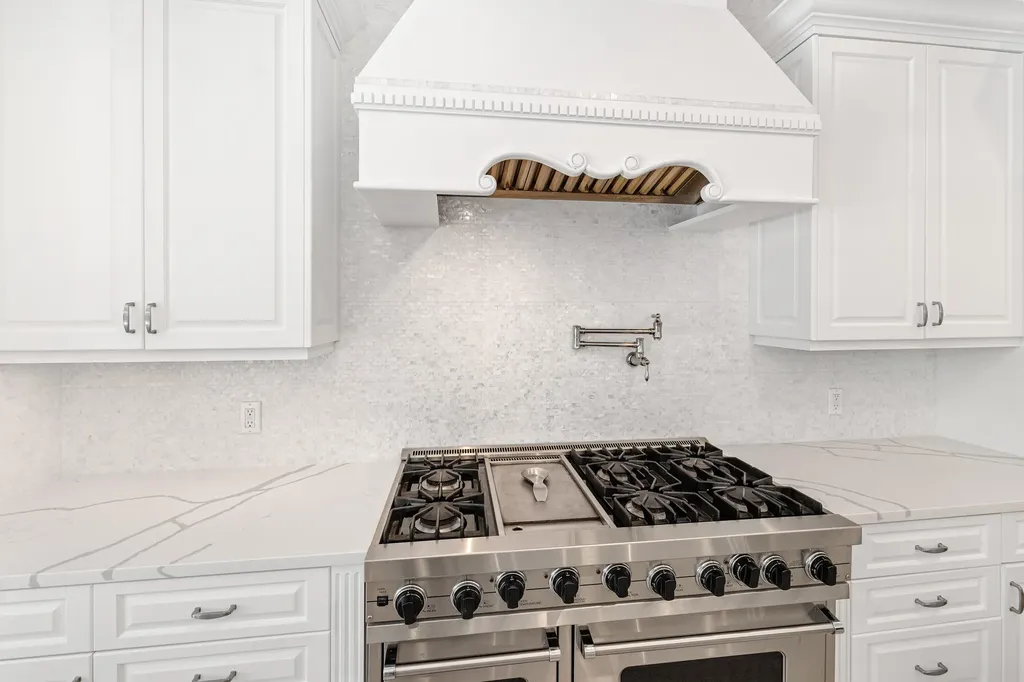 19850 Loxahatchee Pointe Drive Jupiter FL 33458