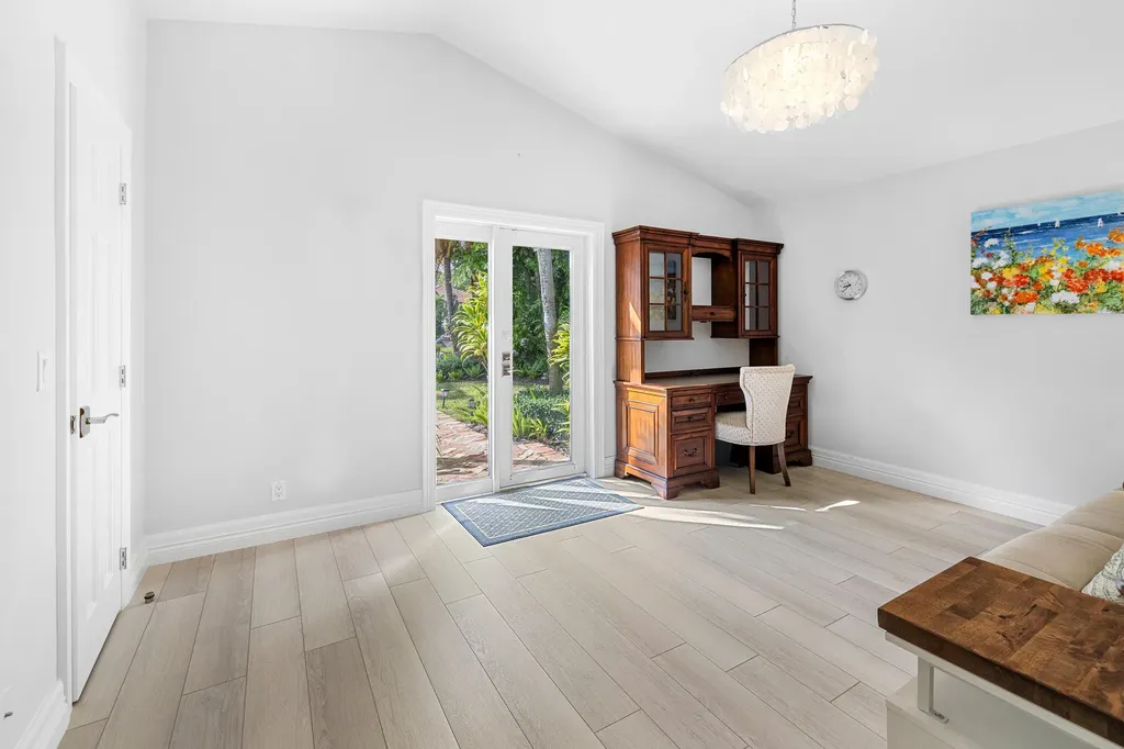 19850 Loxahatchee Pointe Drive Jupiter FL 33458