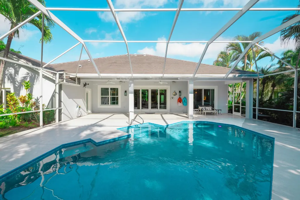 19850 Loxahatchee Pointe Drive Jupiter FL 33458