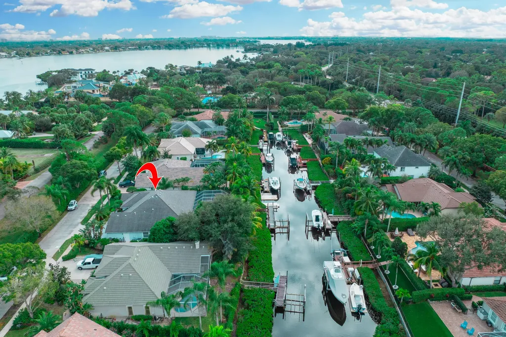19850 Loxahatchee Pointe Drive Jupiter FL 33458