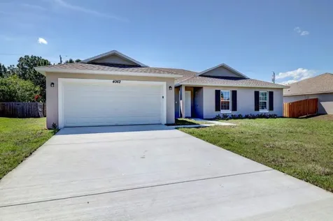 4586 SW Darlington Street Port St Lucie FL 34953