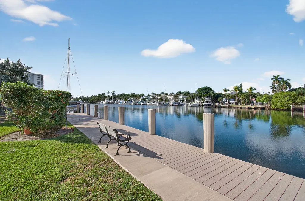 86 Macfarlane Drive Delray Beach FL 33483