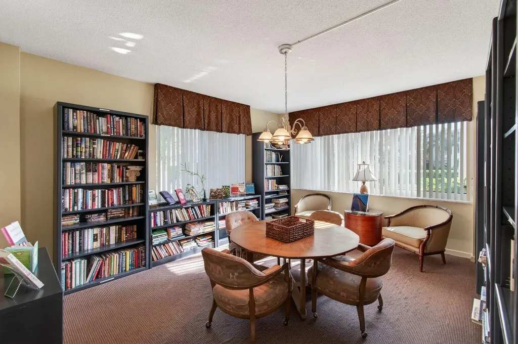 86 Macfarlane Drive Delray Beach FL 33483
