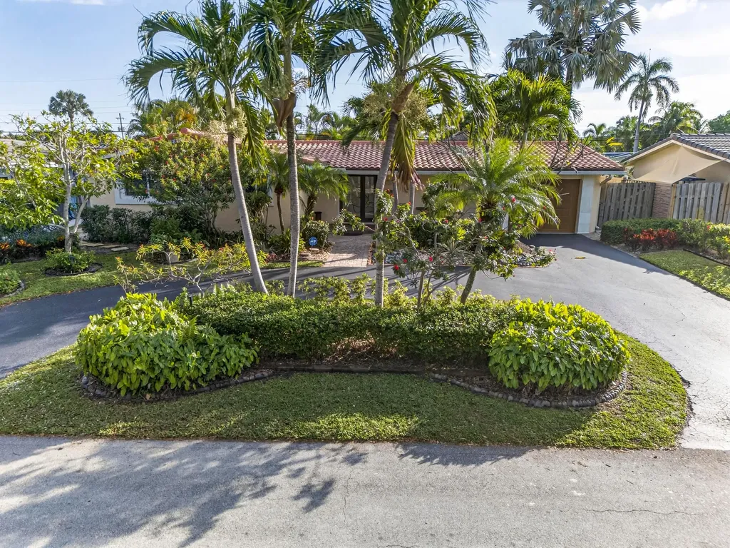 1248 SE 8th Street Deerfield Beach FL 33441