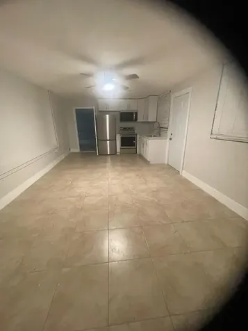 1541 1541 Avenue Riviera Beach FL 33404