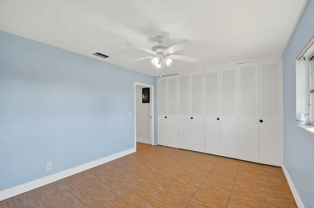 2667 Dudley Drive West Palm Beach FL 33415