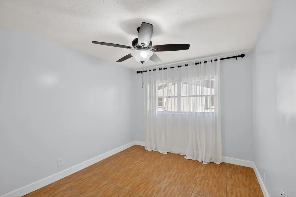 2667 Dudley Drive West Palm Beach FL 33415