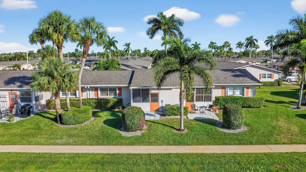2667 Dudley Drive West Palm Beach FL 33415