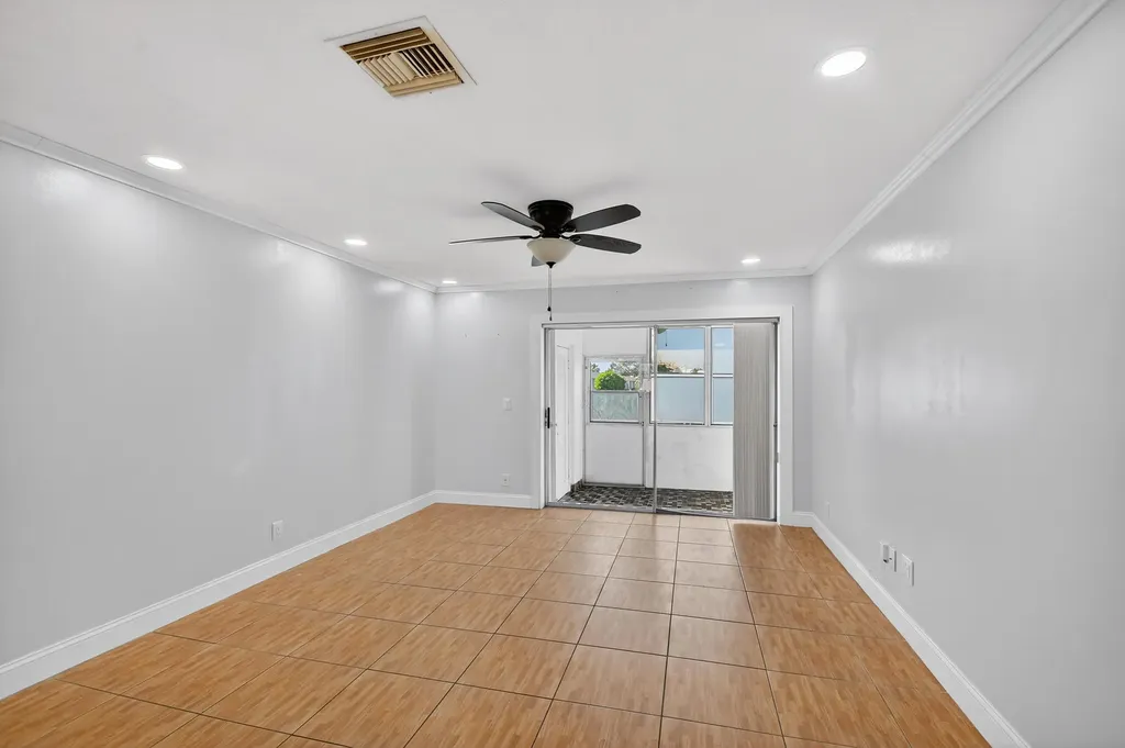 2667 Dudley Drive West Palm Beach FL 33415