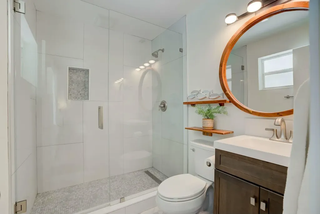 547 Marlin Road North Palm Beach FL 33408