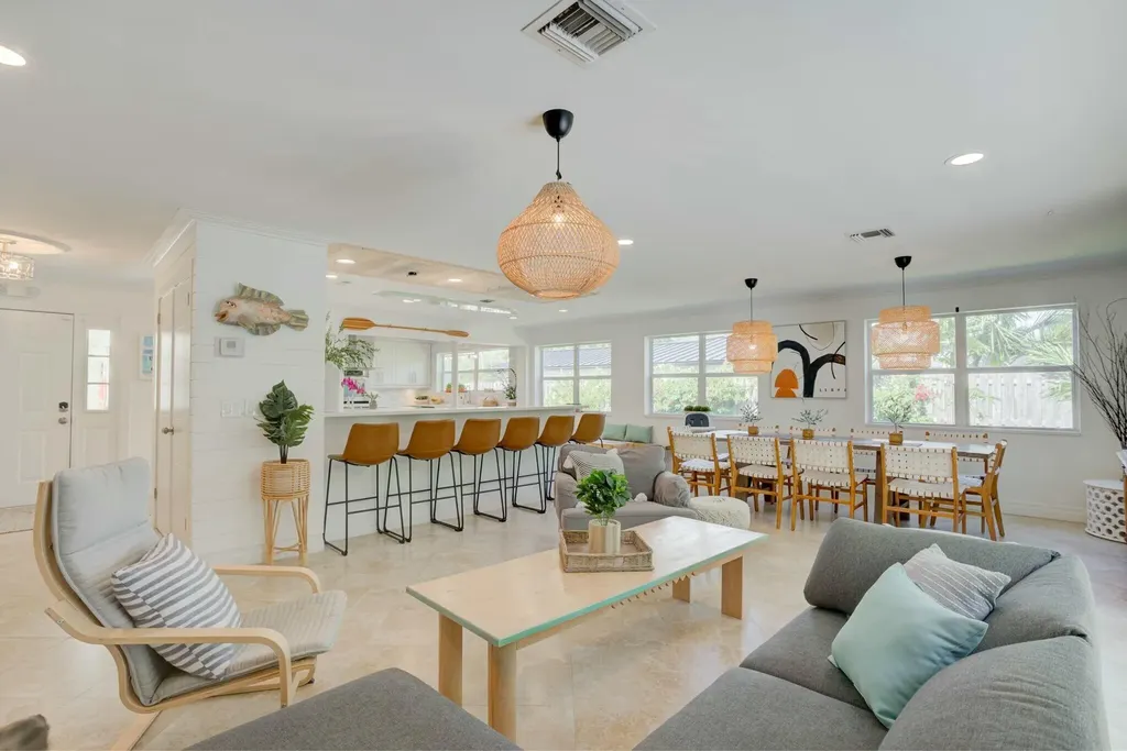 547 Marlin Road North Palm Beach FL 33408