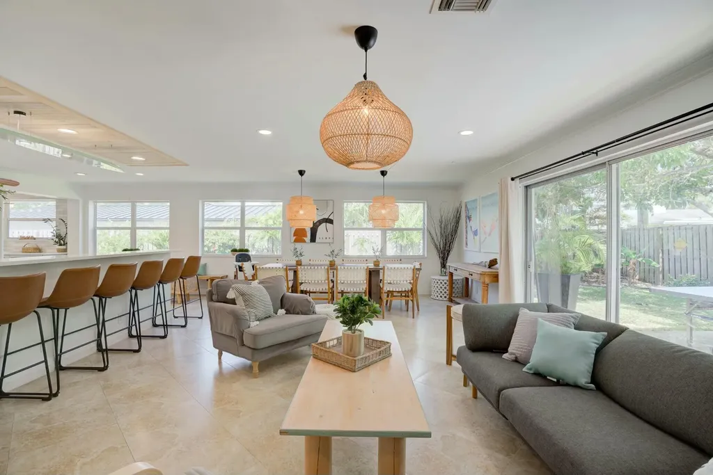 547 Marlin Road North Palm Beach FL 33408