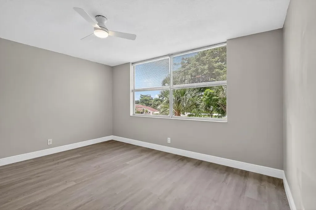 14527 Bonaire Delray Beach FL 33446