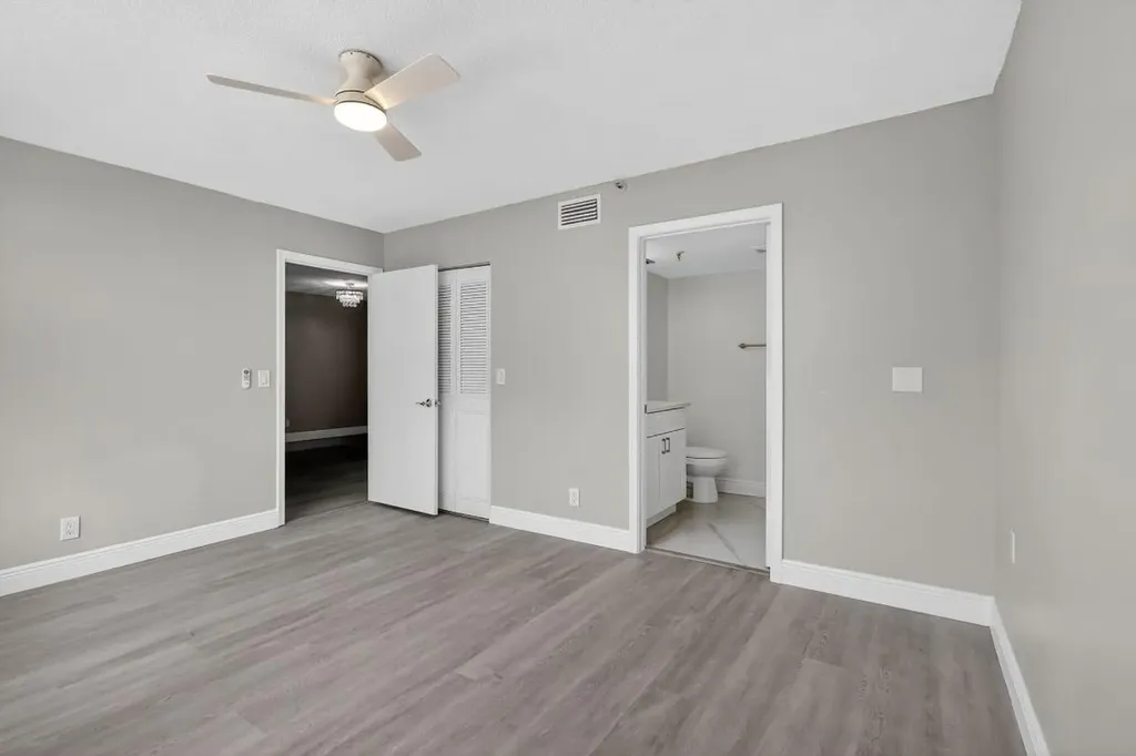 14527 Bonaire Delray Beach FL 33446
