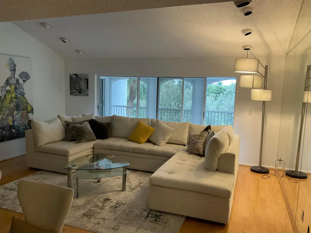 7370 Orangewood Lane Boca Raton FL 33433