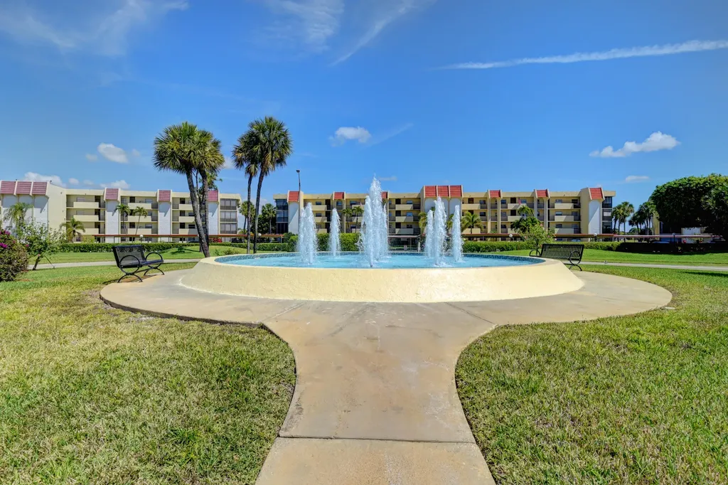 23249 Barwood Lane N Boca Raton FL 33428
